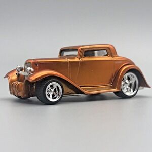 Jada Toys '32 1932 Ford Coupe Diecast 1/64 Scale Rubber Tires Burnt Orange